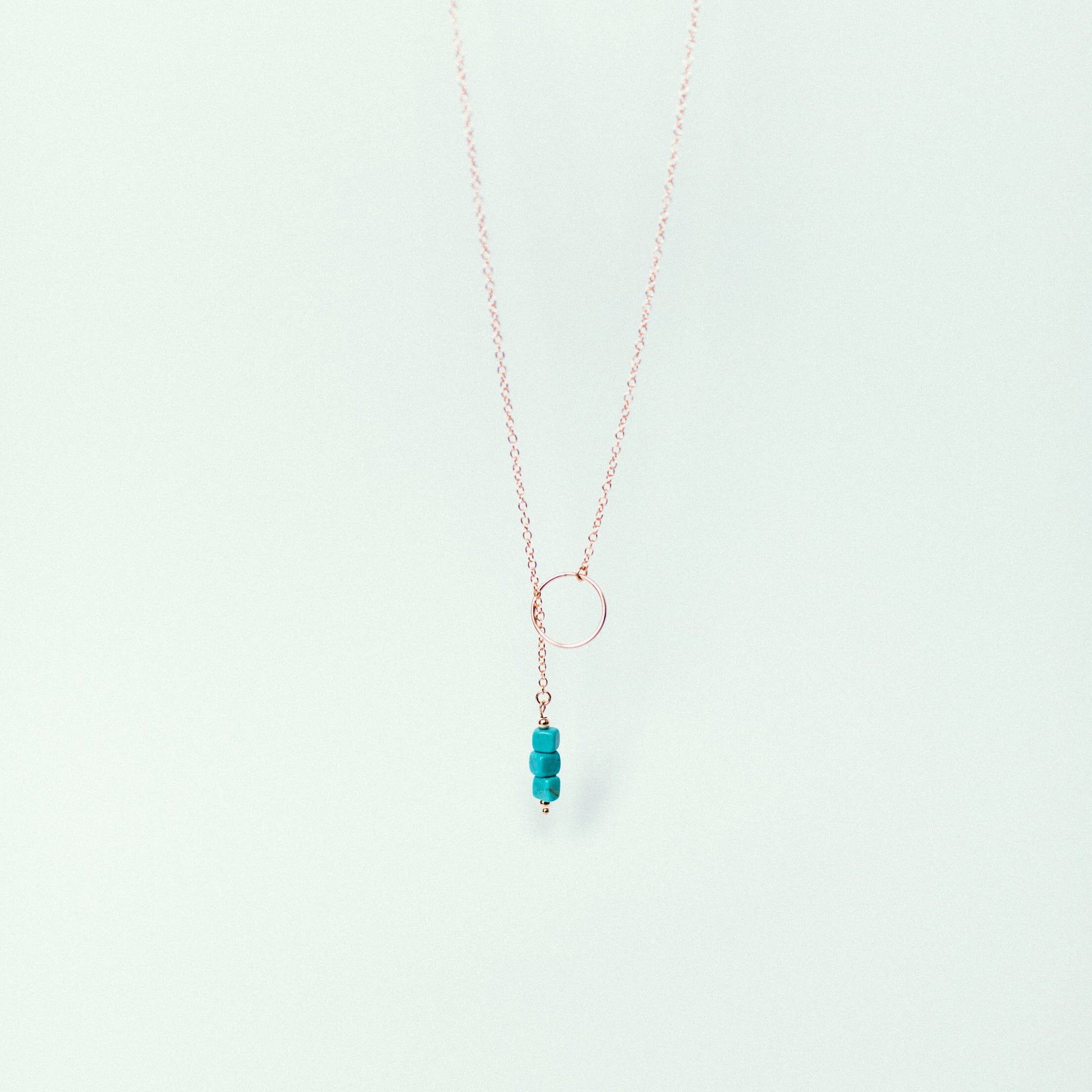 Turquoise necklace with adjustable length